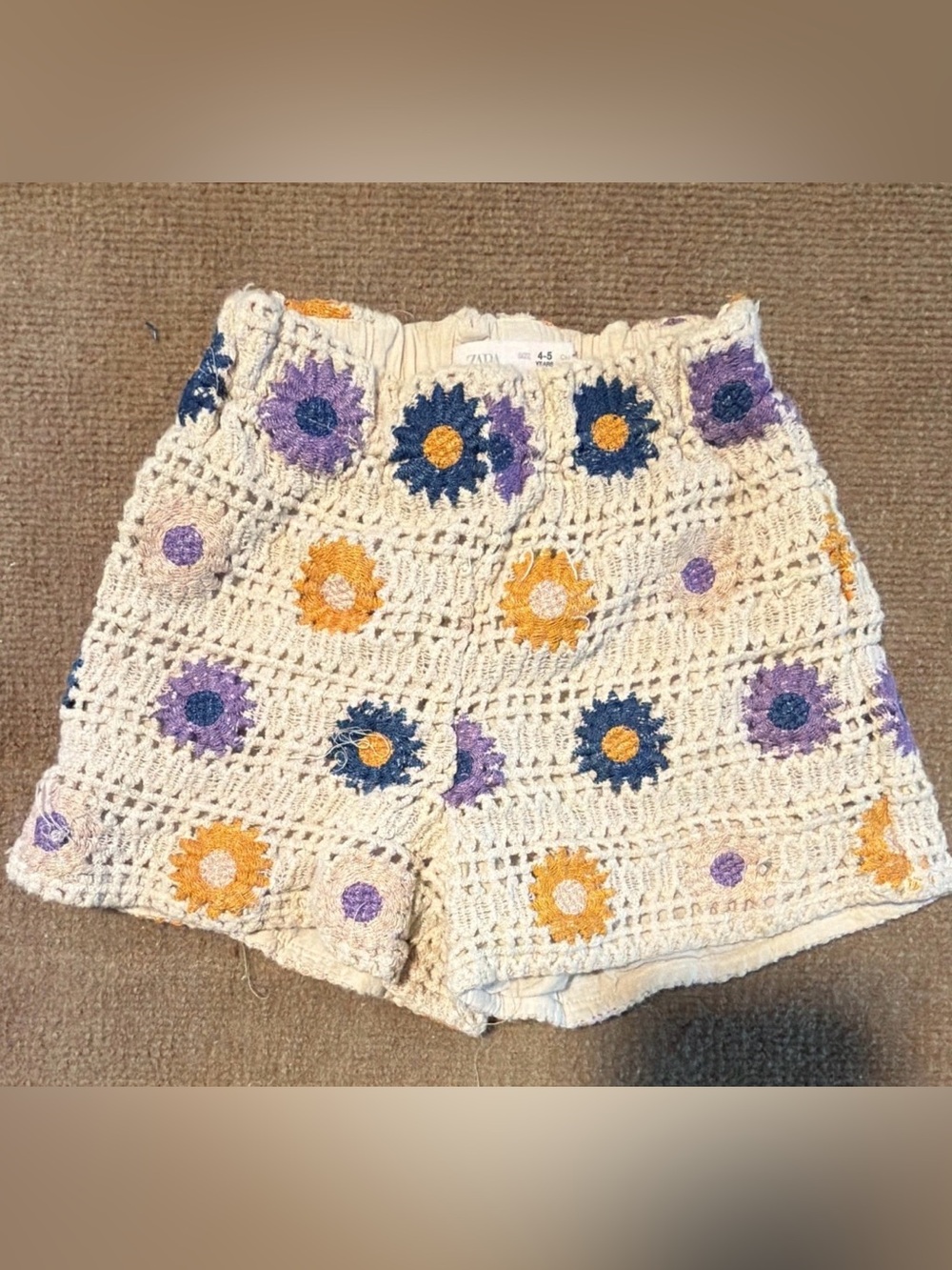 Zara crochet floral shorts, sz 4-5 yrs toddler